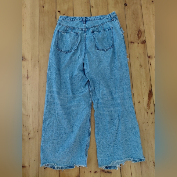 We The Free People Baggy Boyfriend Jeans Distressed Slouchy Wide Leg 32 - Picture 8 of 10